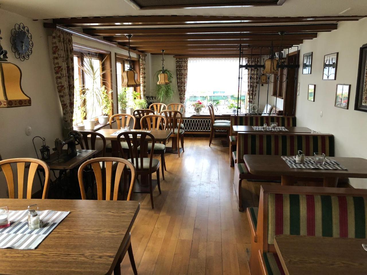 Flecker Hotel Freudenberg  Ngoại thất bức ảnh